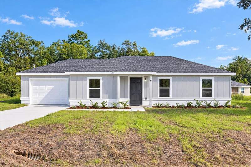 3 bedroom Single Family Residence at 19 Locust Loop Lane, Silver Spgs Shores Un #33, Ocala — photo 2