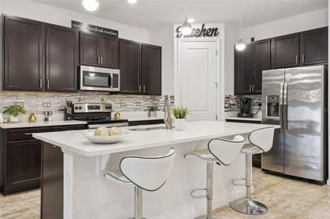 31736 Broadwater Avenue, Leesburg FL - photo 16 of 36