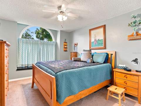 4382 Montano Avenue, Spring Hill FL - photo 16 of 46