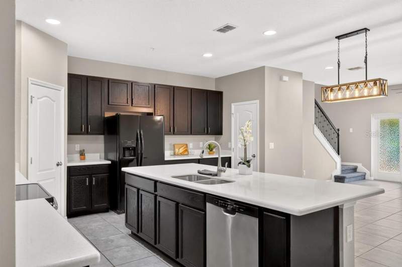 3 bedroom Townhouse at 409 Merry Brook Circle, Thornbrooke Ph 5, Sanford — photo 3