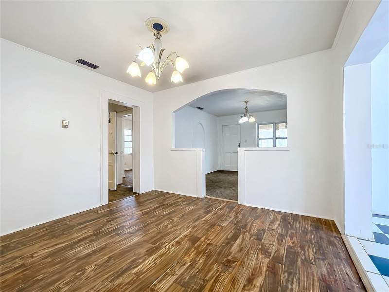 3 bedroom Single Family Residence at 201 N East Street, Avalon Park Sub, Leesburg — photo 5