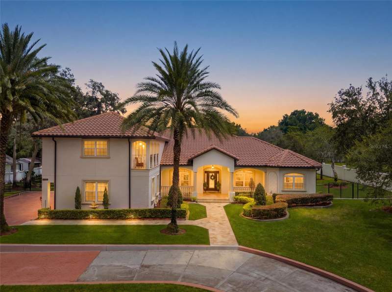 4 bedroom Single Family Residence at 4943 N APOPKA VINELAND ROAD, NONE, ORLANDO — photo 1