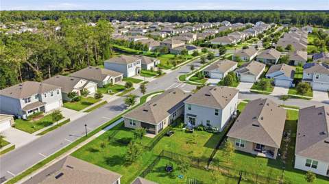 600 Autumn Breeze Street, Deland FL - photo 8 of 32