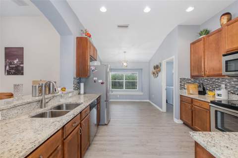 13312 Old Florida Circle, Hudson FL - photo 7 of 30
