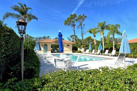 3374 W Chelmsford Court #9, Sarasota FL - photo 6 of 37