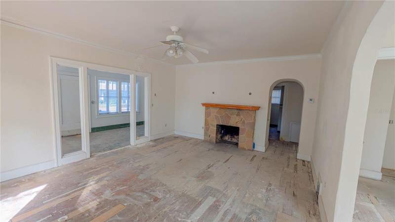 4 bedroom Single Family Residence at 852 4th Avenue, Langs Bungalow Court, St Petersburg — photo 3