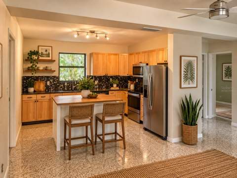 4702 Cronin Drive, Sarasota FL - photo 11 of 19