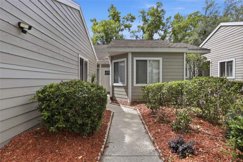 2 bedroom Townhouse at 829 NW 124th Drive, The Villas Of West End, Newberry — photo 3