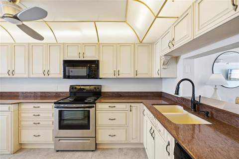 15462 Gulf Boulevard #601, Madeira Beach FL - photo 6 of 6