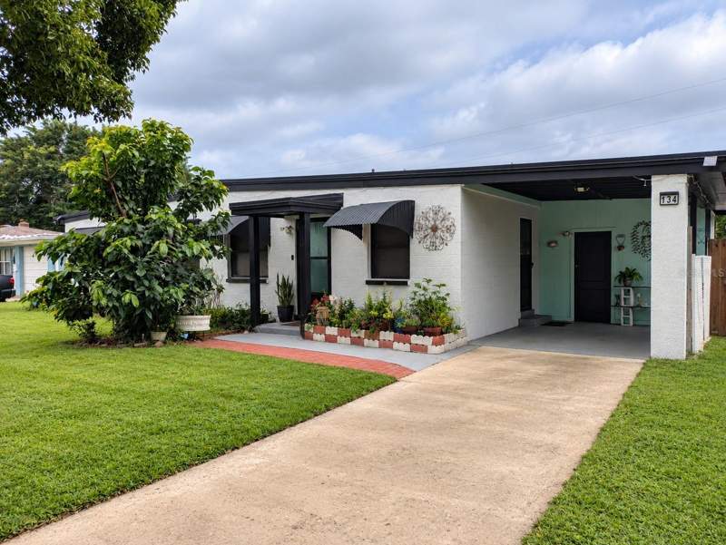 134 VERBENA DRIVE home for sale in Azalea Park
