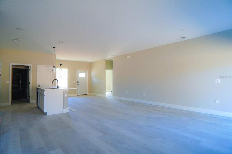 4 bedroom Single Family Residence at 8413 SW 131st Lane, Marion Oaks Un Twelve, Ocala — photo 5