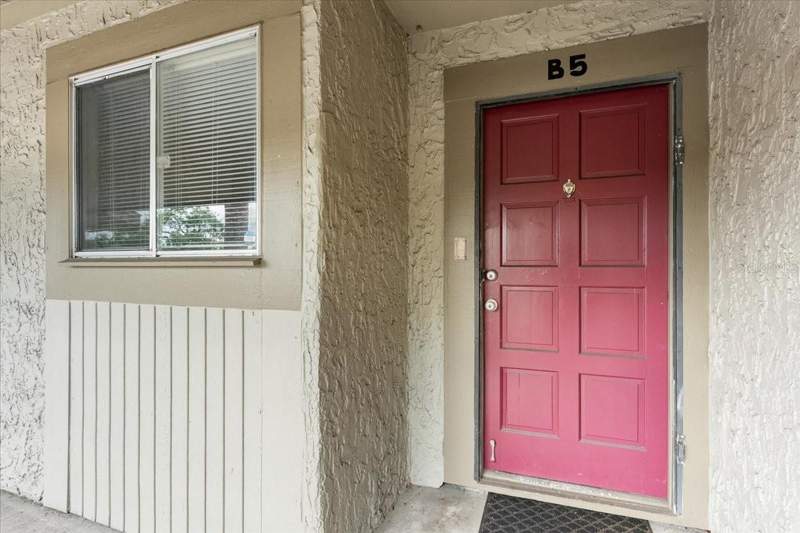 2 bedroom Condominium at 6332 Newtown Circle #32B5, North Bay Village Condo, Tampa — photo 3