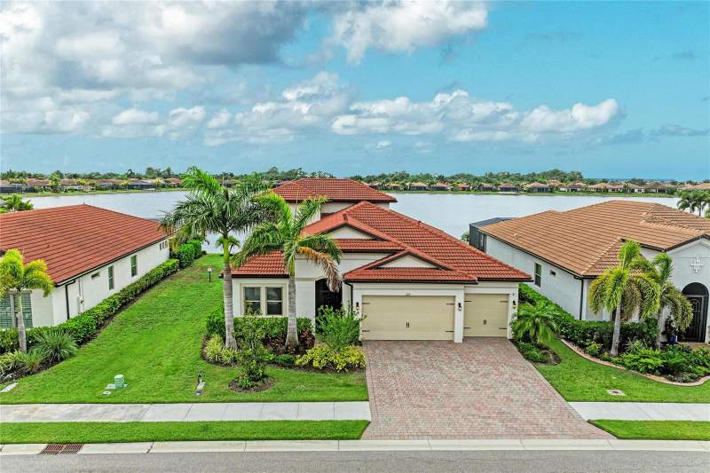 289 VILLORESI BOULEVARD home for sale in Toscana Isles