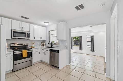 3640 Murrow Street, New Port Richey FL - photo 13 of 34
