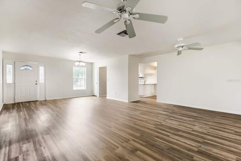3 bedroom Single Family Residence at 1252 Garret Avenue, Spring Hill, Spring Hill — photo 5