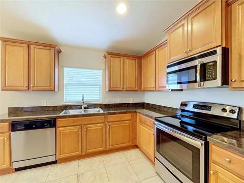 7029 Wirevine Dr, Brooksville FL - photo 16 of 69