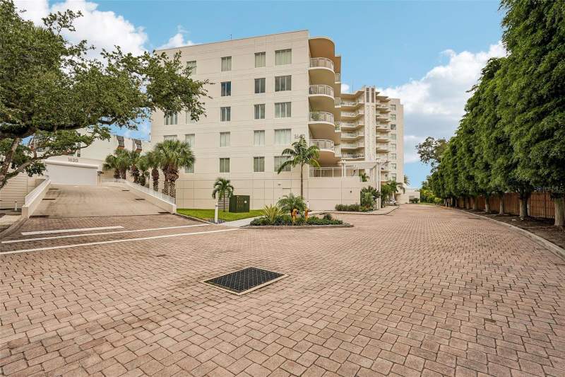 3 bedroom Condominium at 1640 Summerhouse Lane #40, Summer Cove On Siesta, Sarasota — photo 3