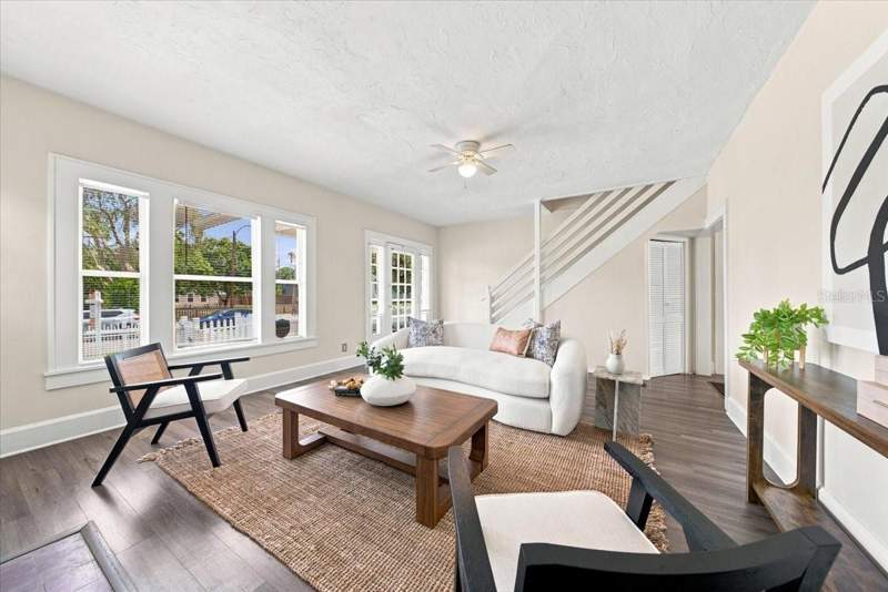 4 bedroom Single Family Residence at 4026 4th Avenue, Halls Central Ave 3, St Petersburg — photo 2