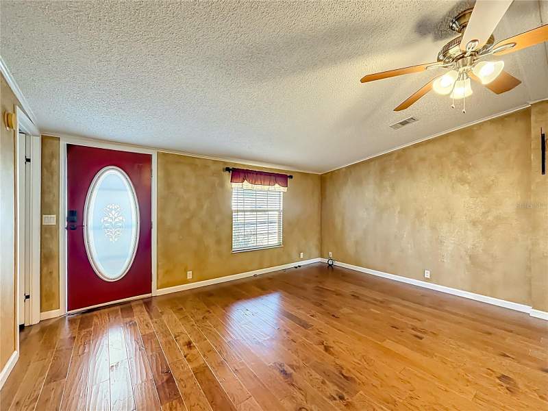 2 bedroom Manufactured Home at 8783 SW 66th Terrace, Sun Country Estate, Ocala — photo 4