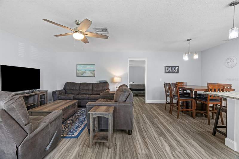 3 bedroom Single Family Residence at 265 Plumtree Avenue, Spring Hill, Spring Hill — photo 2