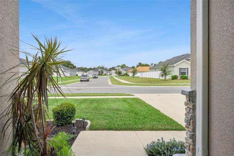 3 bedroom Single Family Residence at 1017 Montgomery Lane, Auburn Cove Ph 2 & 3, Polk City — photo 4