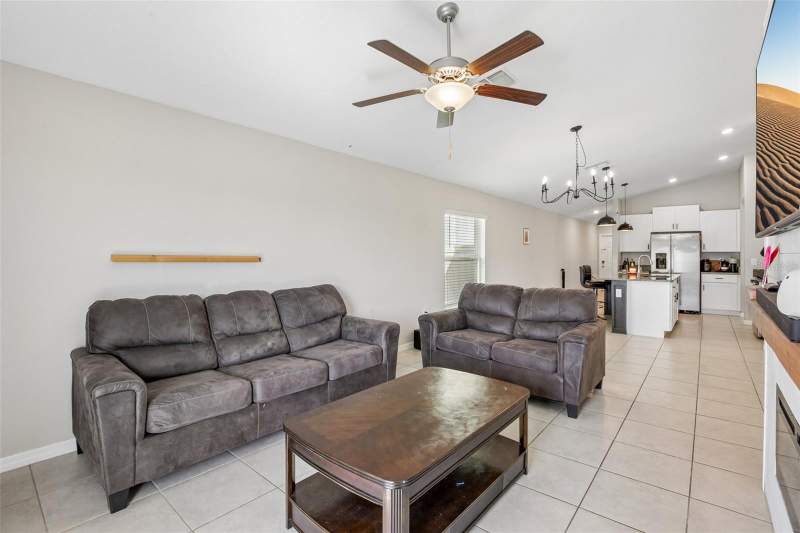 3 bedroom Single Family Residence at 9415 Lemon Drop Loop, Belmont South Ph 2F, Sun City Center — photo 5