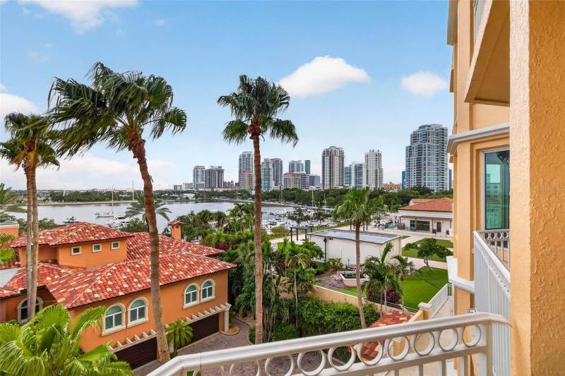 3 bedroom Condominium at 555 5th Avenue #521, Vinoy Place Condo, St Petersburg — photo 3
