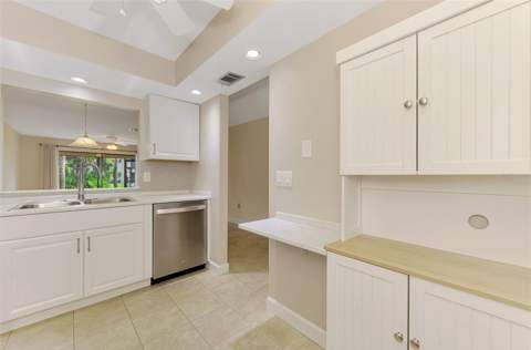 375 Three Lakes Lane #A, Venice FL - photo 16 of 49