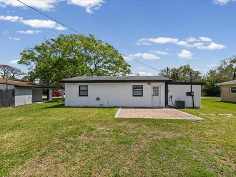 6615 Del Prado Terrace, New Port Richey FL - photo 9 of 58