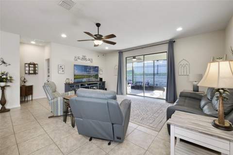 21315 Sorraia Cove, Mount Dora FL - photo 19 of 33