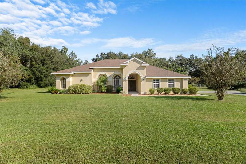 3 bedroom Single Family Residence at 24051 Martin Drive, Dogwood Estate Ph III, Brooksville — photo 2