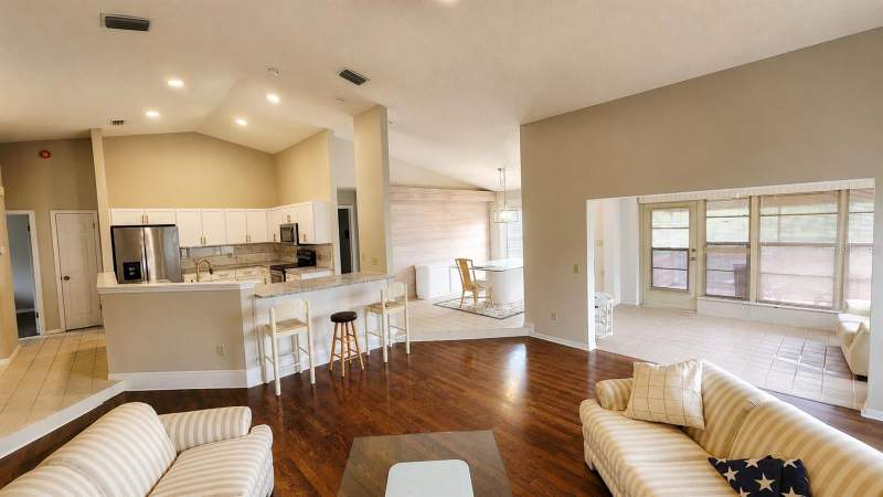 2 bedroom Single Family Residence at 13036 Topflite Court, Wood View At Meadow Oaks, Hudson — photo 3