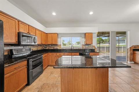 4227 Balington Drive, Valrico FL - photo 13 of 35