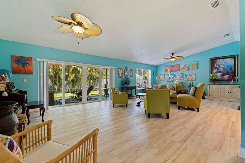 3 bedroom Single Family Residence at 201 58th Avenue, Bahama Beach Rep, St Petersburg — photo 4