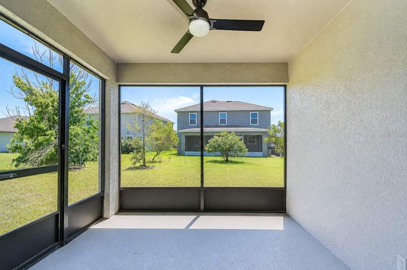 3 bedroom Single Family Residence at 8325 Olive Brook Drive, Epperson Ranch South Ph 1E-2, Wesley Chapel — photo 4