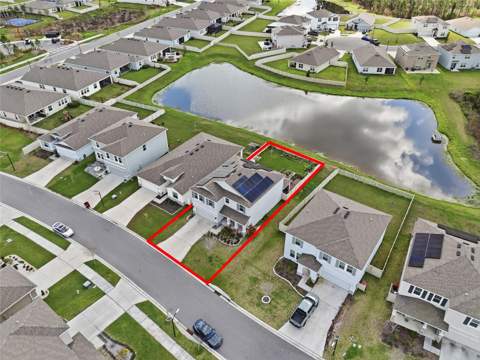 1516 Tropical Oasis Avenue, Plant City FL - photo 6 of 48