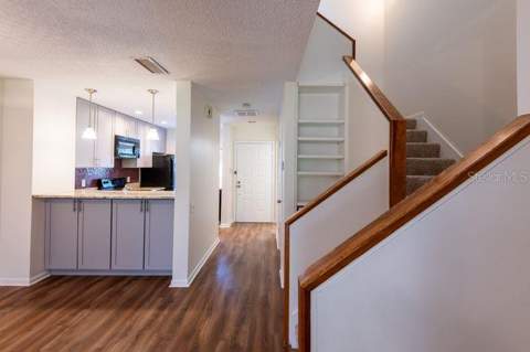 819 Oak Park Place, Brandon FL - photo 12 of 41
