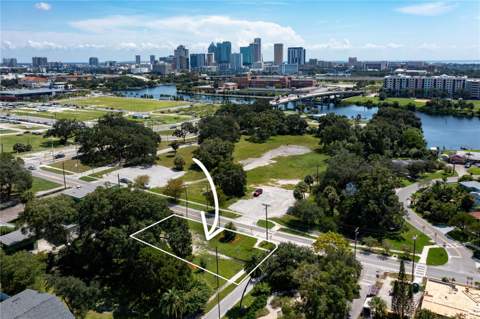 2201 N Glenwood Drive, Tampa FL - photo 8 of 20