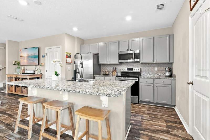 3 bedroom Townhouse at 9467 Cinzel Alley, Waterleigh Ph 3A, Winter Garden — photo 4