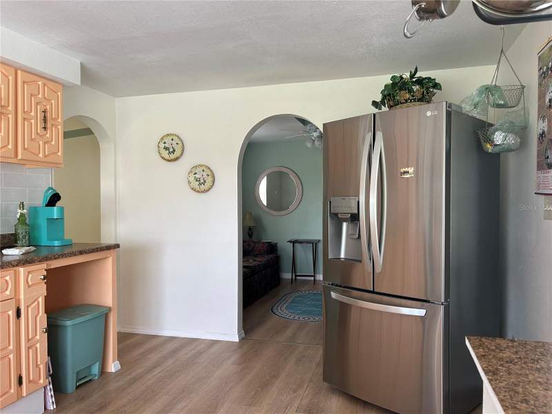 3 bedroom Mobile Home at 6437 Westside Drive, Port Richey Land Co Sub, New Port Richey — photo 3