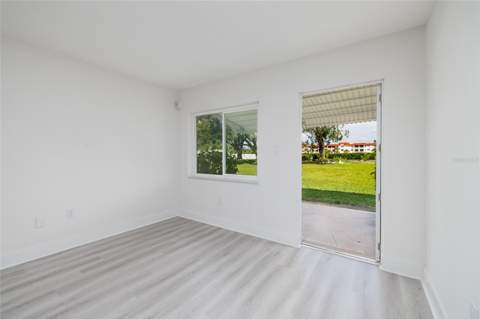 4550 Overlook Drive #154, St Petersburg FL - photo 22 of 48