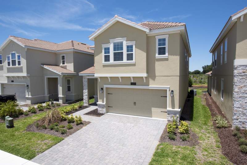 4 bedroom Single Family Residence at 1037 Blackwolf Run Road, Stoneybrook South North Prcl Ph 2, Davenport — photo 3