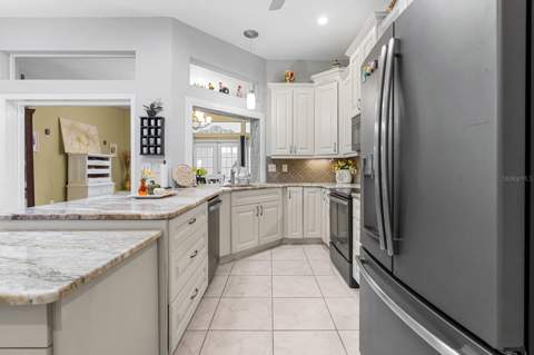 4202 Augusta Terrace, Bradenton FL - photo 17 of 60