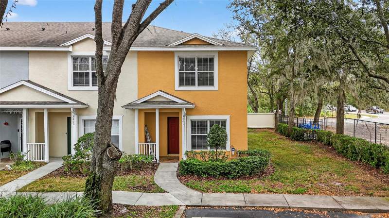 Williams Crossing