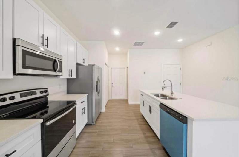 3 bedroom Single Family Residence at 1686 SW 168th Loop, Marion Oaks Un 4, Ocala — photo 4