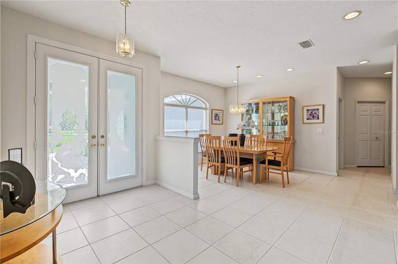 3 bedroom Single Family Residence at 915 Lake Thomas Lane, Lake Thomas Estates, Lutz — photo 3