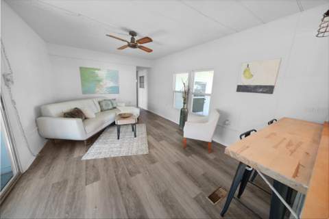 10921 London Drive, Port Richey FL - photo 7 of 24