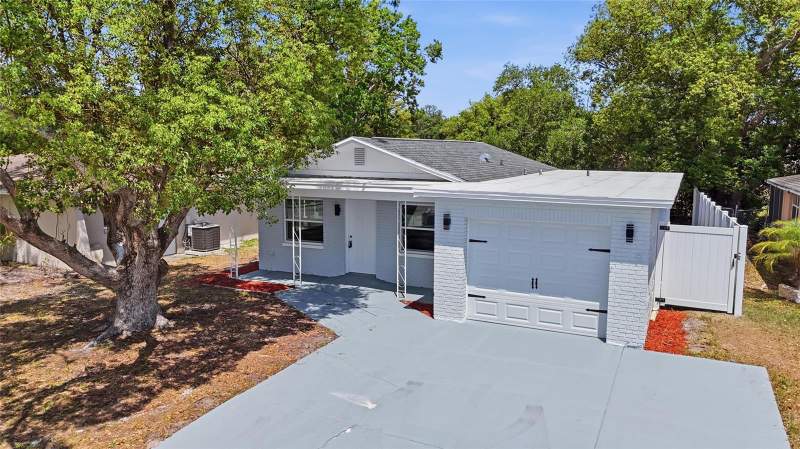 3 bedroom Single Family Residence at 3042 BAHIA AVENUE, LA VILLA GARDENS, HOLIDAY — photo 1