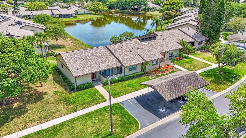 2 bedroom Villa at 10 Lesley Lane, Quail Forest Cluster Homes, Oldsmar — photo 2
