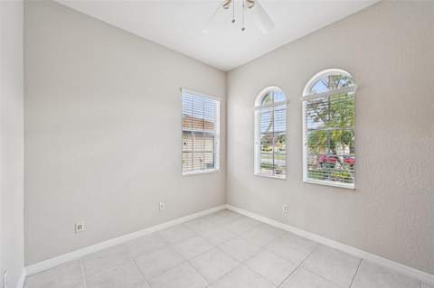 819 Regal Manor Way, Sun City Center FL - photo 16 of 58